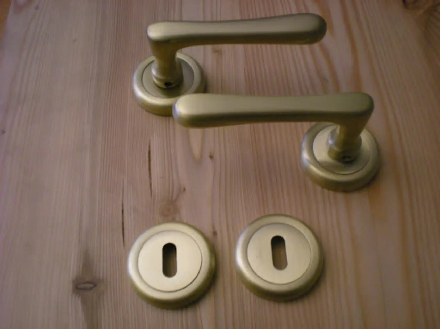 Porte interne economiche e belle: la guida all’acquisto perfetto Porte interne economiche e belle: la guida all’acquisto perfetto