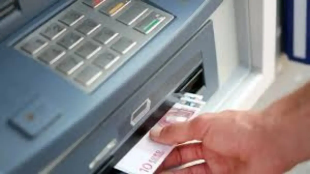 Regole prelievi automatici: tutto ciò che serve sapere per operare senza intoppi Regole prelievi automatici: tutto ciò che serve sapere per operare senza intoppi