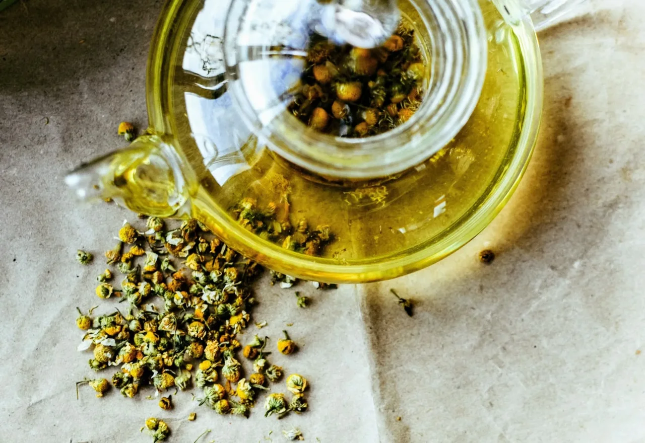 Ecco l'infuso estivo che sostiene la digestione e aiuta la depurazione naturale Ecco l'infuso estivo che sostiene la digestione e aiuta la depurazione naturale