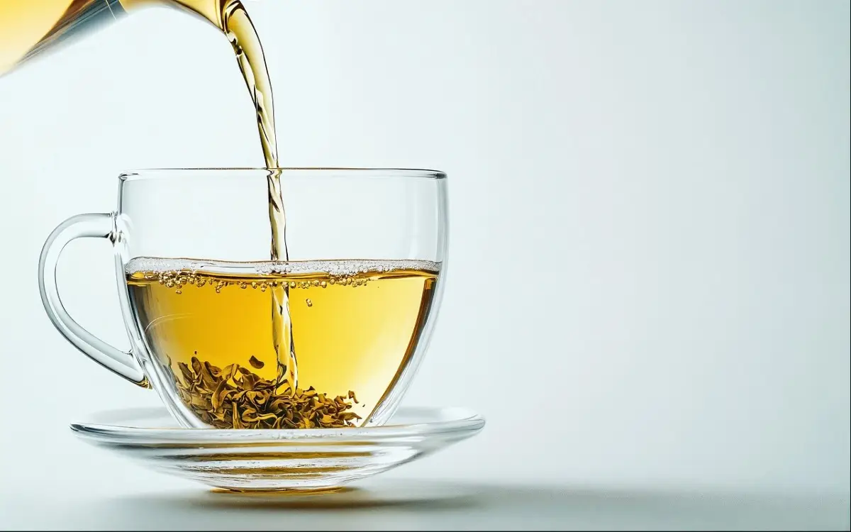 Ecco l'infuso estivo che sostiene la digestione e aiuta la depurazione naturale Ecco l'infuso estivo che sostiene la digestione e aiuta la depurazione naturale