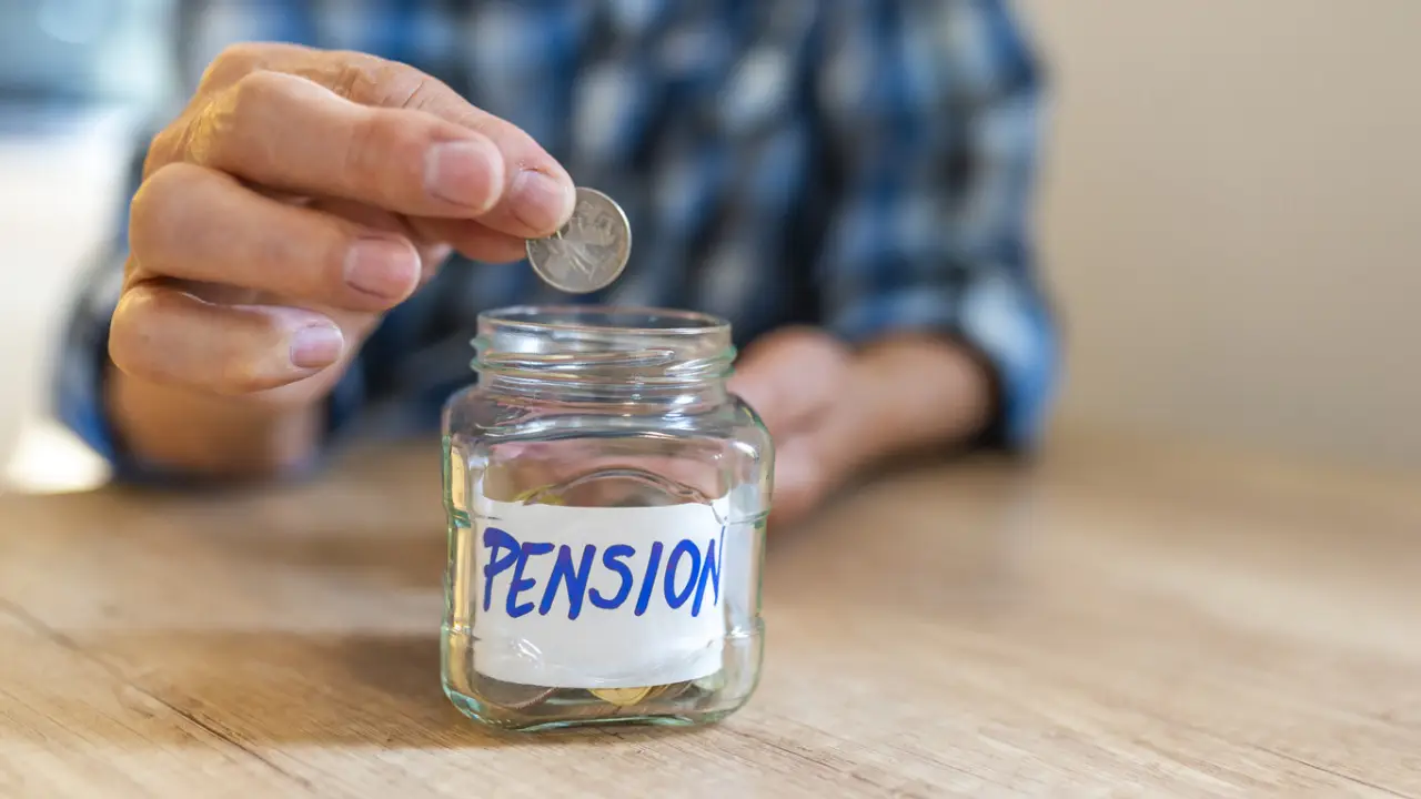 Pensioni in anticipo: i giorni in cui la banca accredita prima dell’assegno sociale Pensioni in anticipo: i giorni in cui la banca accredita prima dell’assegno sociale