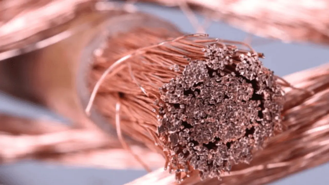 Trova tesori in pochi minuti: come identificare oggetti in rame di alto valore Trova tesori in pochi minuti: come identificare oggetti in rame di alto valore